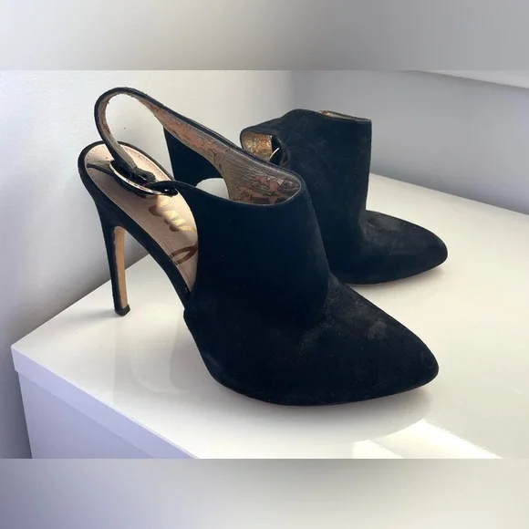 ๐(2 for $15)๐ Sam Edelman Black Suede Heels (Please Read Description) - Picture 2 of 13